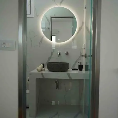 Apartament Mikro Petrino